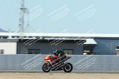 media/Oct-30-2025-Racers Edge (Thu) [[dabbdaf680]]/3-B Group/Session 5 Front Straight Speed/